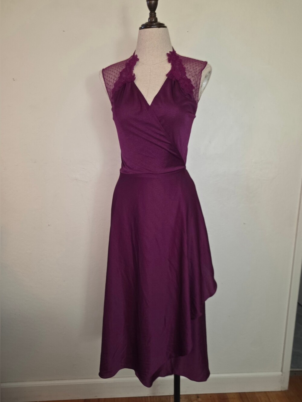Vintage 1960s 1970s Rage of California Purple Lace Flowy Wrap Dress
